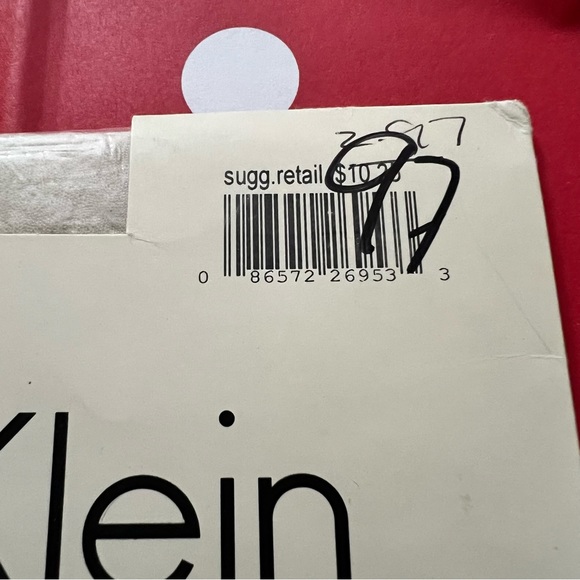 Vintage Calvin Klein matte ultra sheer nylons - Picture 3 of 6